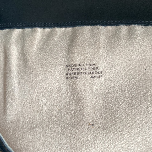 Michael Kors Caroline Leather Heel Black Boots size 8.5 - Picture 5 of 7